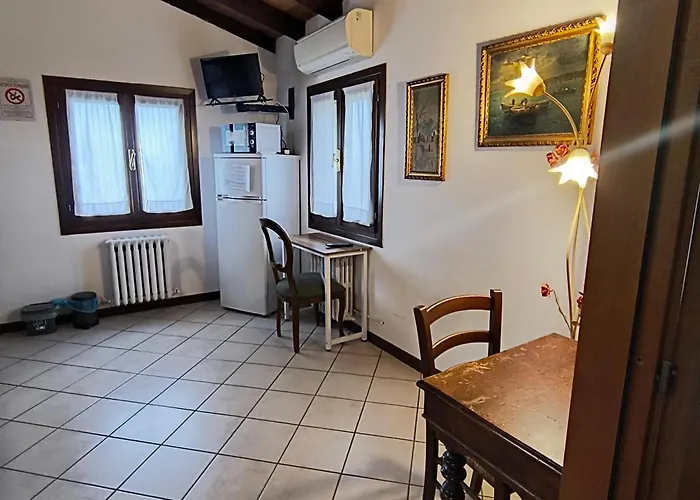 3t - Affitti Brevi Italia בית הארחה מודנה